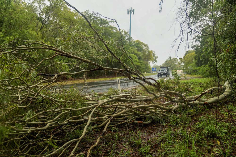 Thousands of residents in eastern Australia without power after wild storms